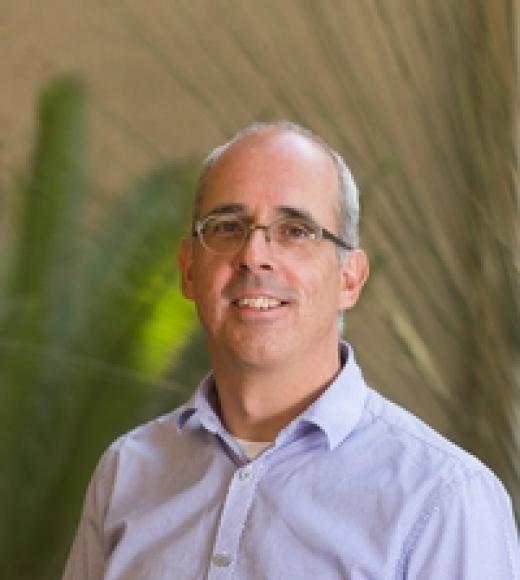Dr. Johan Leveau