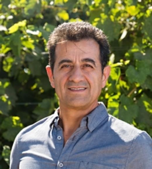 Dr. Akif Eskalen